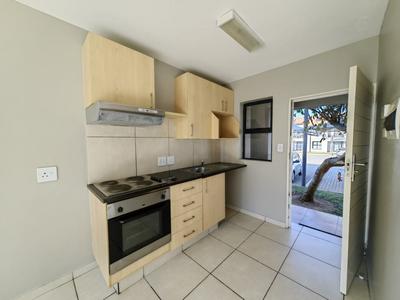 Apartment / Flat For Sale in Lakefield, Benoni